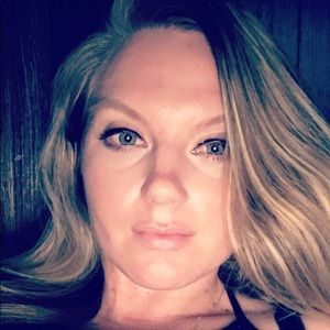 Meet your Posher, Natasha